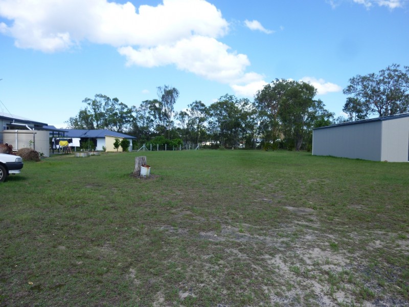 6 IRENE RATCLIFFE COURT, Buxton QLD 4660