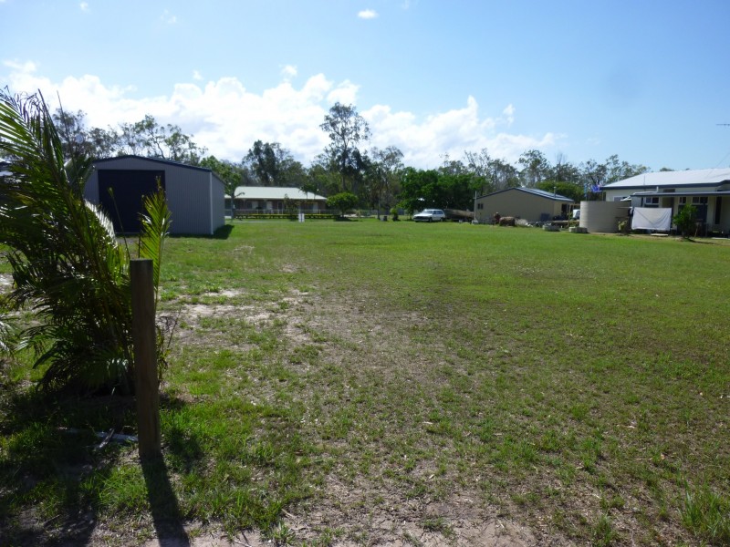 6 IRENE RATCLIFFE COURT, Buxton QLD 4660
