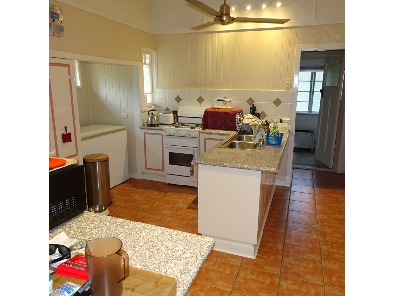 633 MCDONALDS ROAD, North Isis QLD 4660