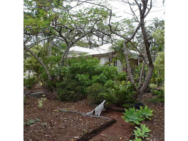 633 MCDONALDS ROAD, North Isis QLD 4660