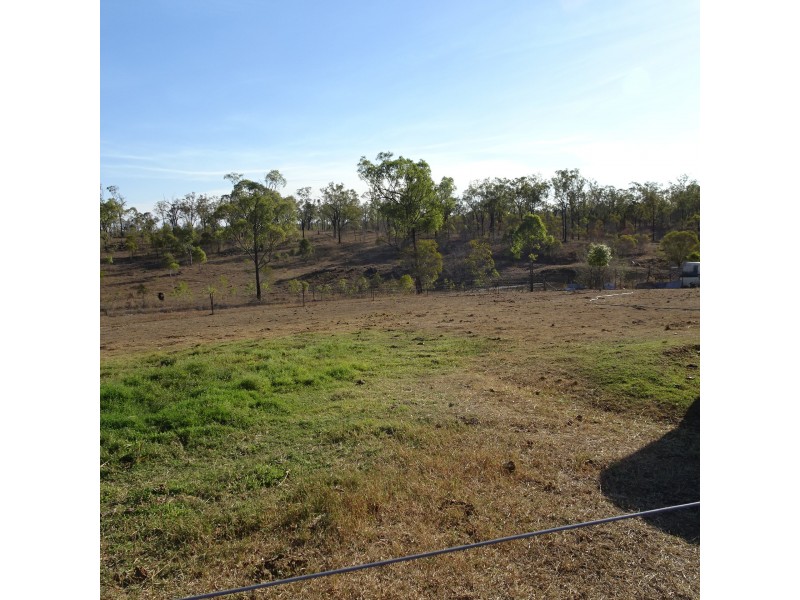 558 RAILWAY ROAD, Booyal QLD 4671