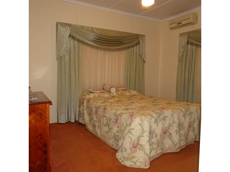 22 SOUTH ISIS ROAD, South Isis QLD 4660