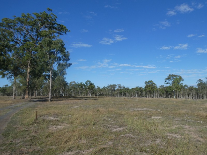 27369 BRUCE HIGHWAY, Isis River QLD 4660