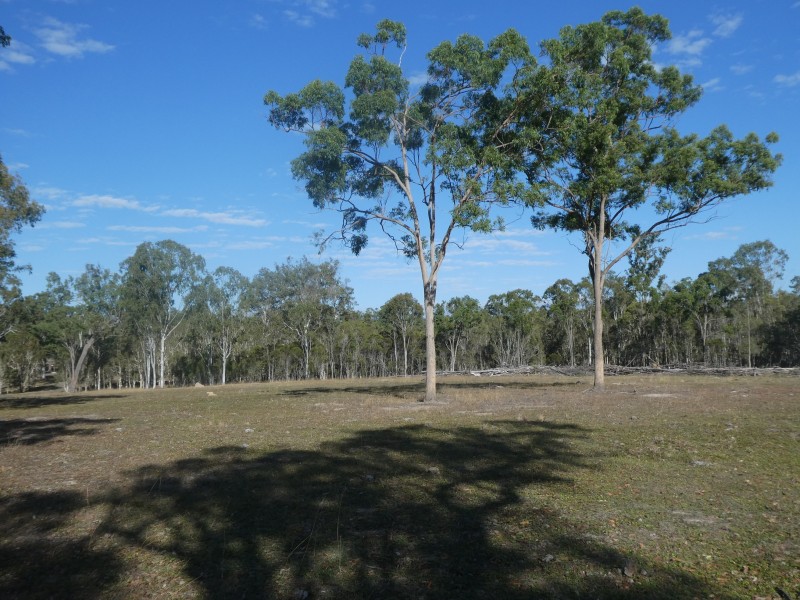 27369 BRUCE HIGHWAY, Isis River QLD 4660