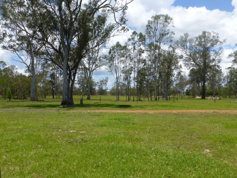 27369 BRUCE HIGHWAY, Isis River QLD 4660