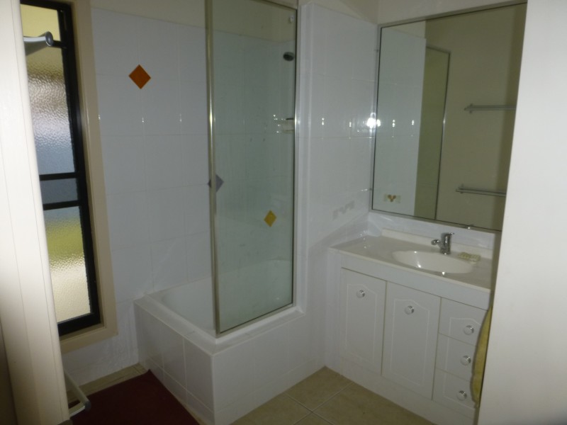 27369 BRUCE HIGHWAY, Isis River QLD 4660