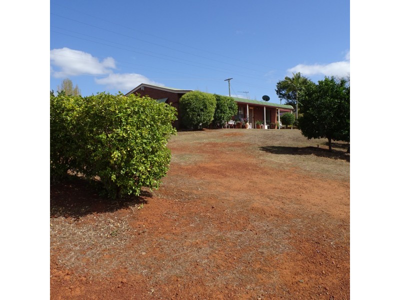125 RAINBOWS ROAD, South Isis QLD 4660