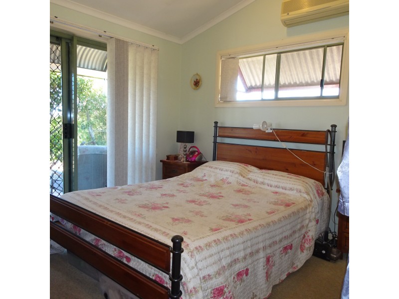 125 RAINBOWS ROAD, South Isis QLD 4660