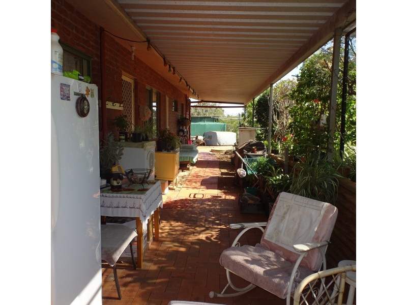 125 RAINBOWS ROAD, South Isis QLD 4660