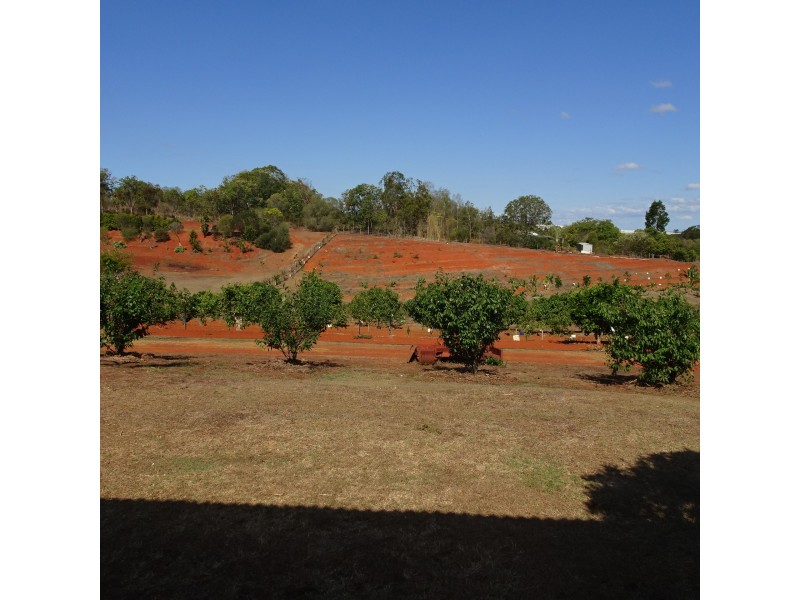 125 RAINBOWS ROAD, South Isis QLD 4660