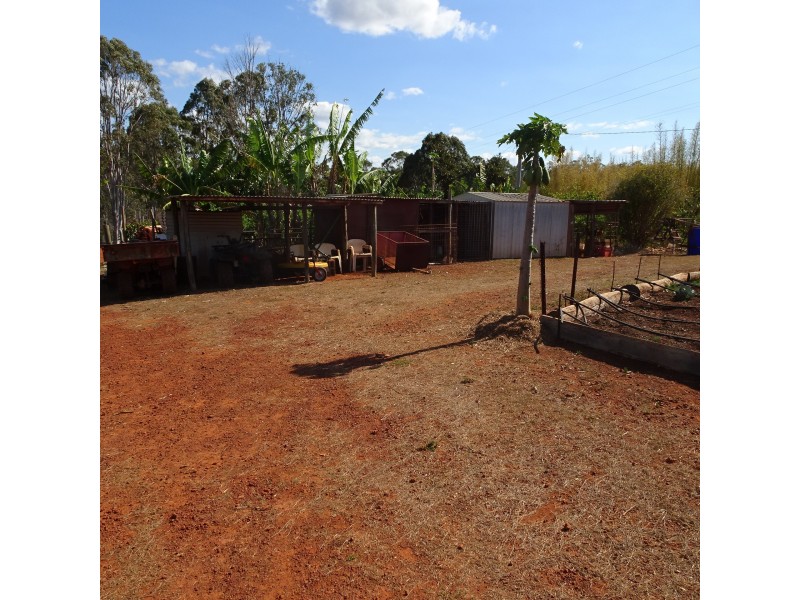 125 RAINBOWS ROAD, South Isis QLD 4660