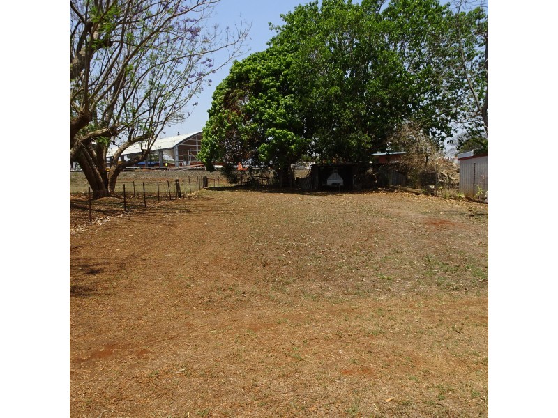 6 WEST STREET, Childers QLD 4660