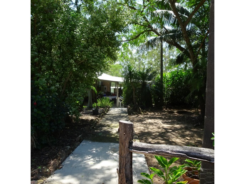265 GENTLE ANNIE ROAD, Apple Tree Creek QLD 4660
