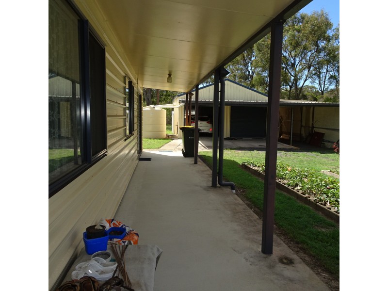 24 POWERS STREET, Buxton QLD 4660