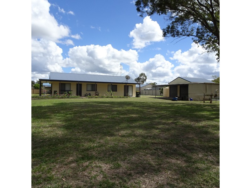 24 POWERS STREET, Buxton QLD 4660