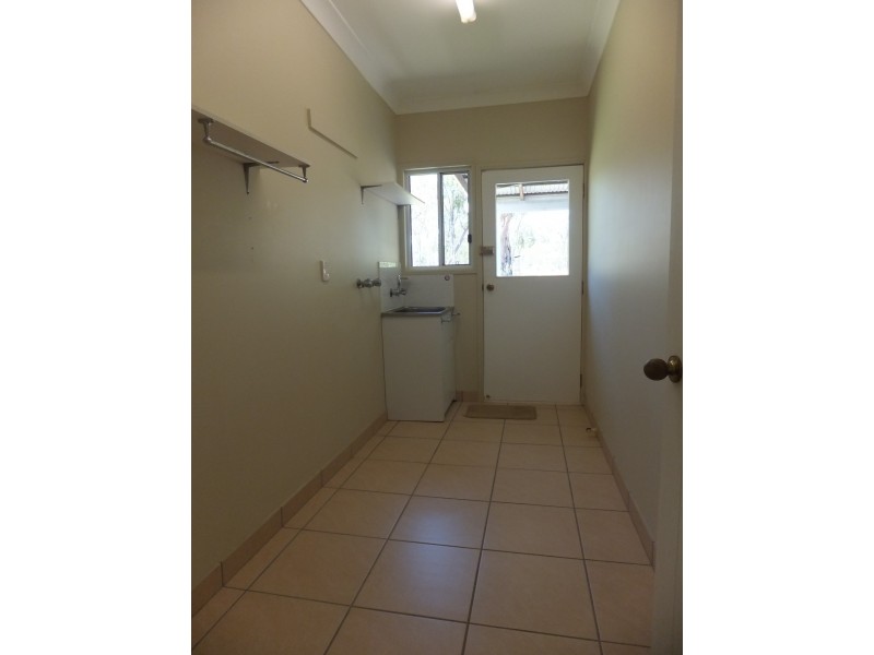 13 GREVILLEA DRIVE, Redridge QLD 4660