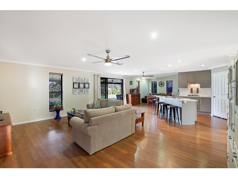 142 Park Avenue, North Isis QLD 4660