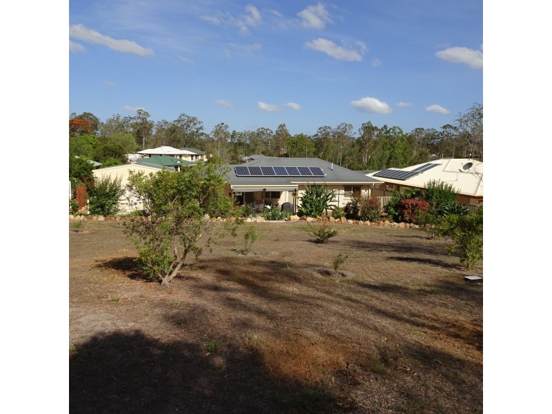 8 COCKATOO COURT, Apple Tree Creek QLD 4660