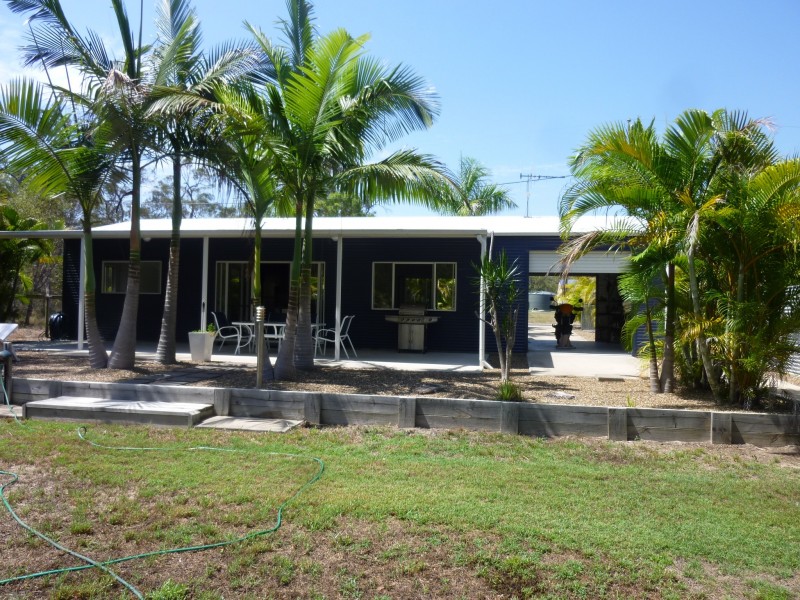 6 BURRUM STREET, Buxton QLD 4660