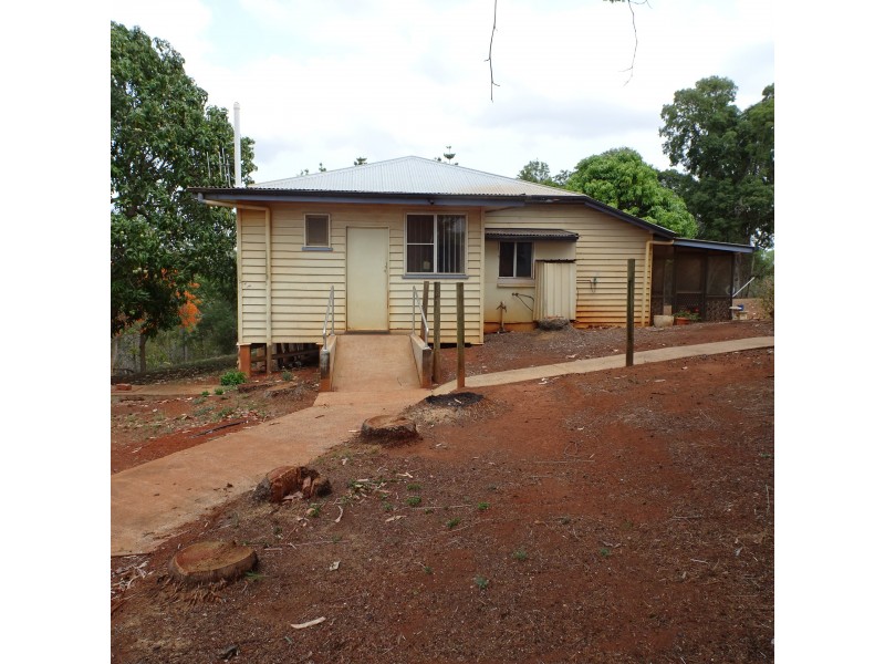 43 CHEWS ROAD, Childers QLD 4660