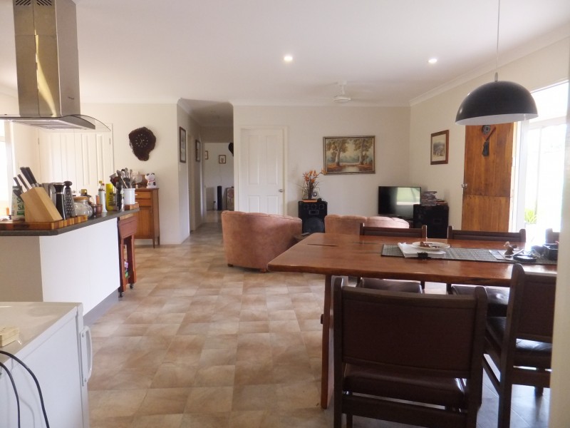 15 ATC HALL ROAD, Apple Tree Creek QLD 4660