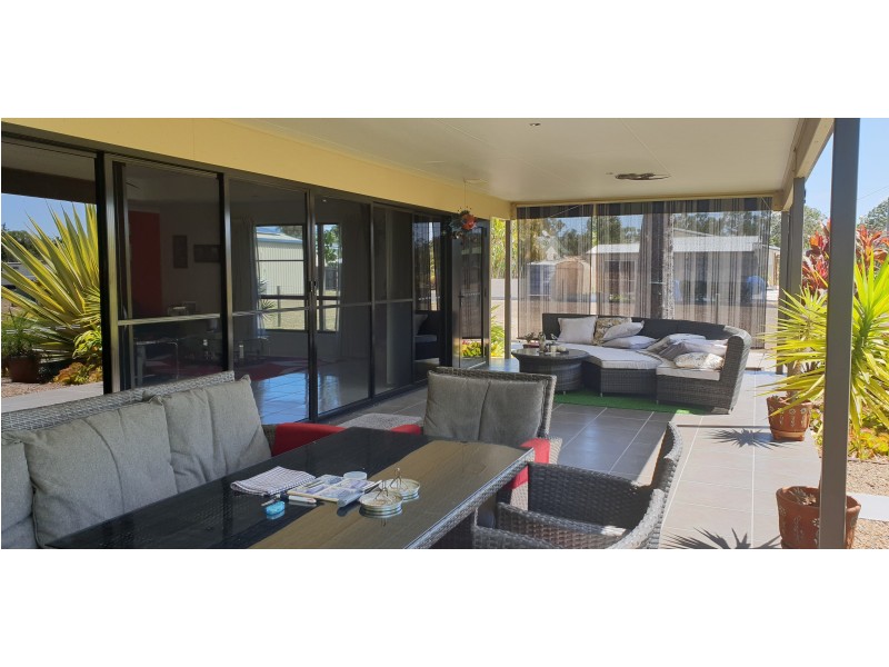 9 BURRUM STREET, Buxton QLD 4660