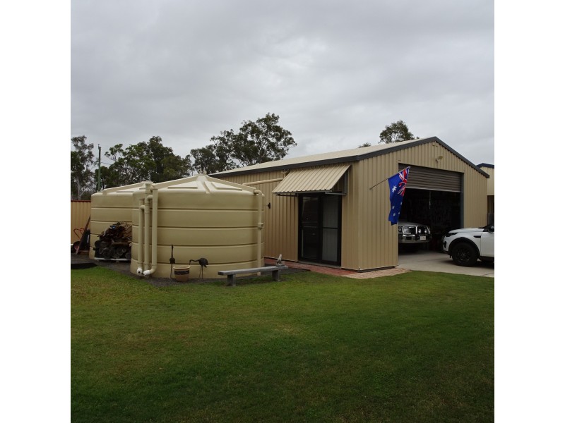 9 BURRUM STREET, Buxton QLD 4660