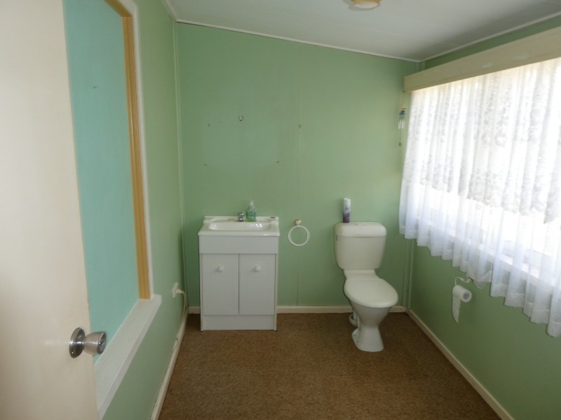 2A PIZZEY STREET, Childers QLD 4660