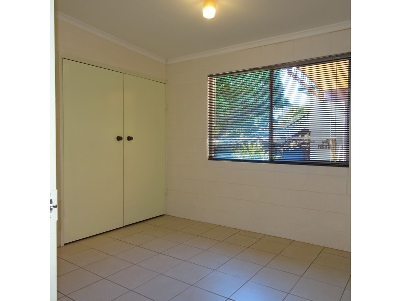 11 Churchill Street, Childers QLD 4660