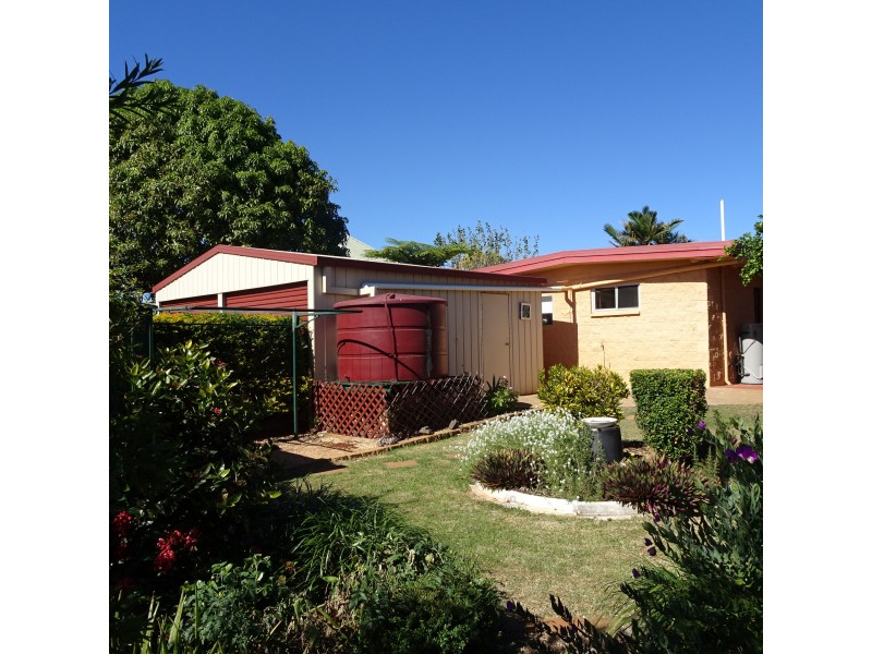 11 Churchill Street, Childers QLD 4660