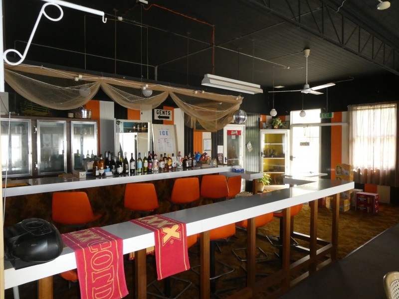 6 RANDALL STREET, Childers QLD 4660