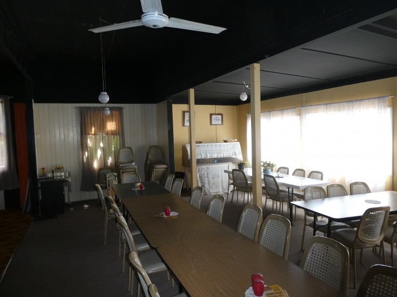 6 RANDALL STREET, Childers QLD 4660