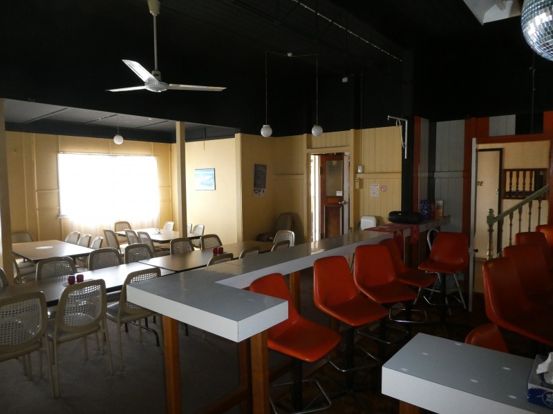 6 RANDALL STREET, Childers QLD 4660