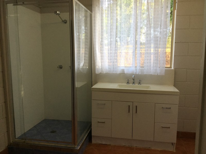 27 Green Valley Court, Childers QLD 4660