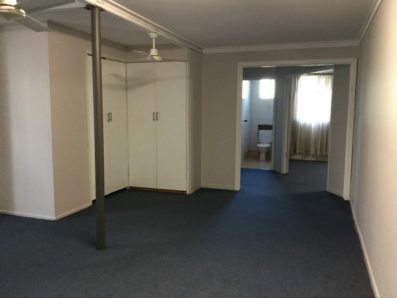 27 Green Valley Court, Childers QLD 4660