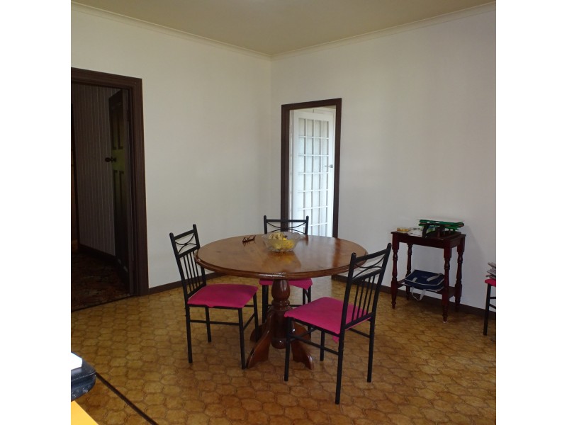 36 & 36A CHURCHILL STREET, Childers QLD 4660