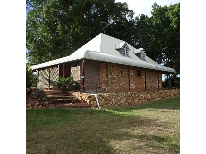 36 & 36A CHURCHILL STREET, Childers QLD 4660