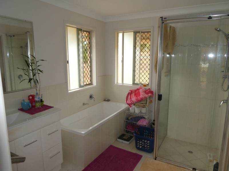 28291 BRUCE HIGHWAY, South Isis QLD 4660