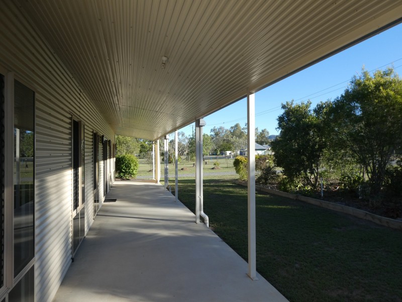 10 BOW STREET, Degilbo QLD 4621