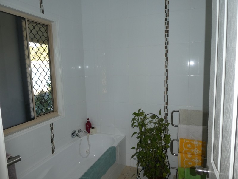 10 BOW STREET, Degilbo QLD 4621