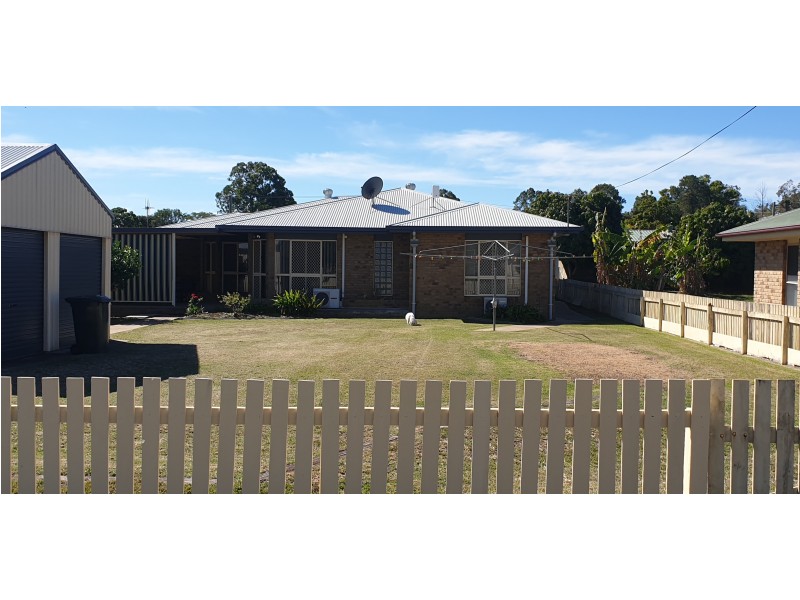 8 Richard Street, Biggenden QLD 4621