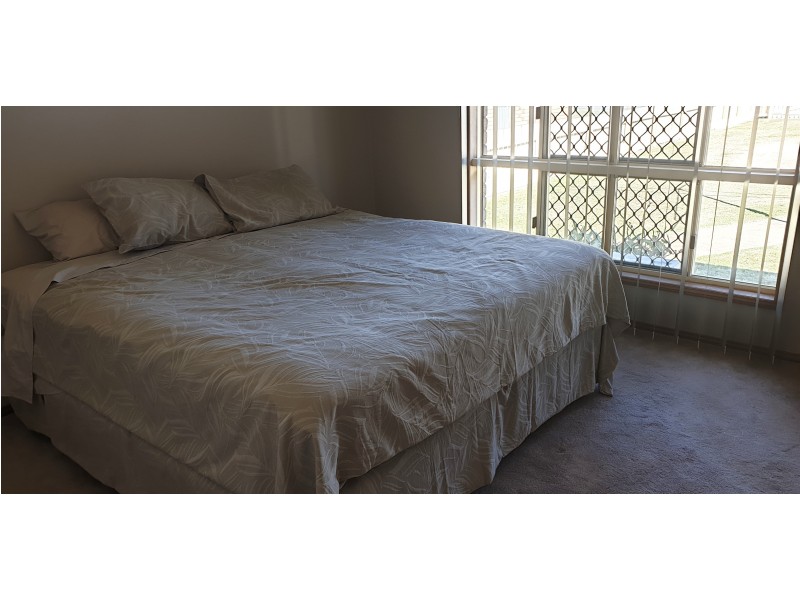 8 Richard Street, Biggenden QLD 4621