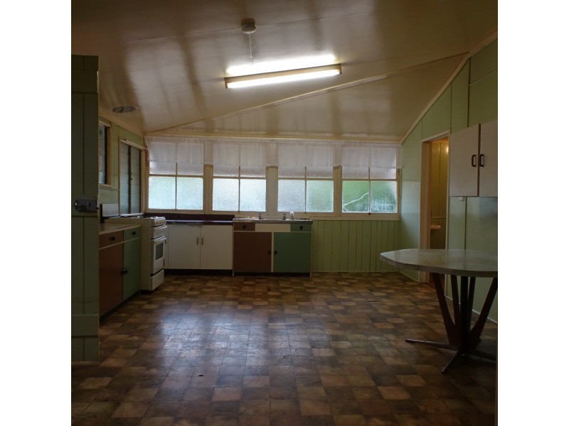 23 NELSON STREET, Childers QLD 4660