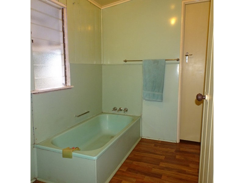 23 NELSON STREET, Childers QLD 4660