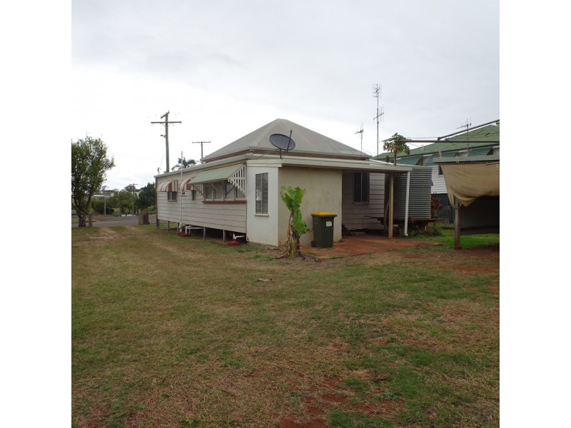 23 NELSON STREET, Childers QLD 4660