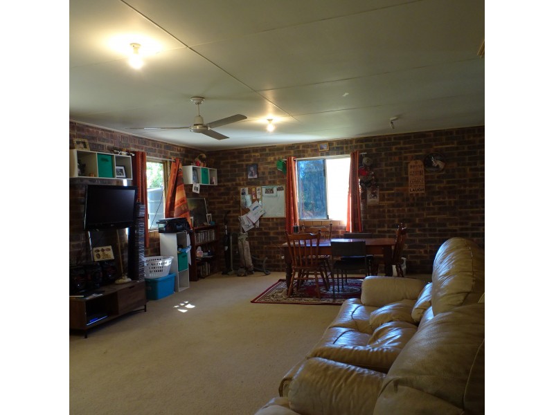 126 Adies Road, Isis Central QLD 4660