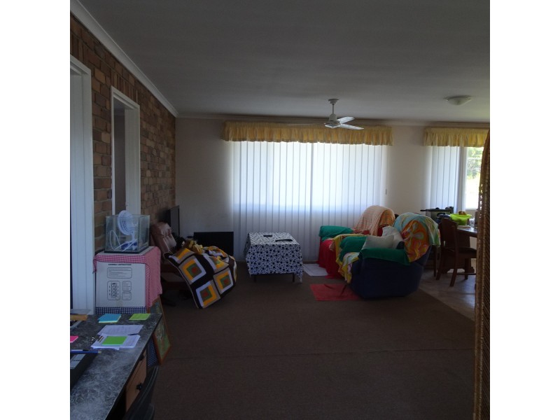 6 Steley Street, Buxton QLD 4660