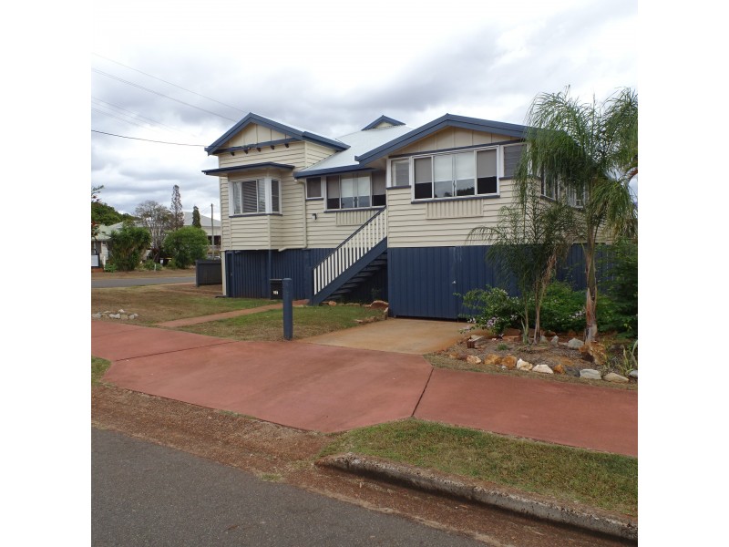 37 NELSON STREET, Childers QLD 4660