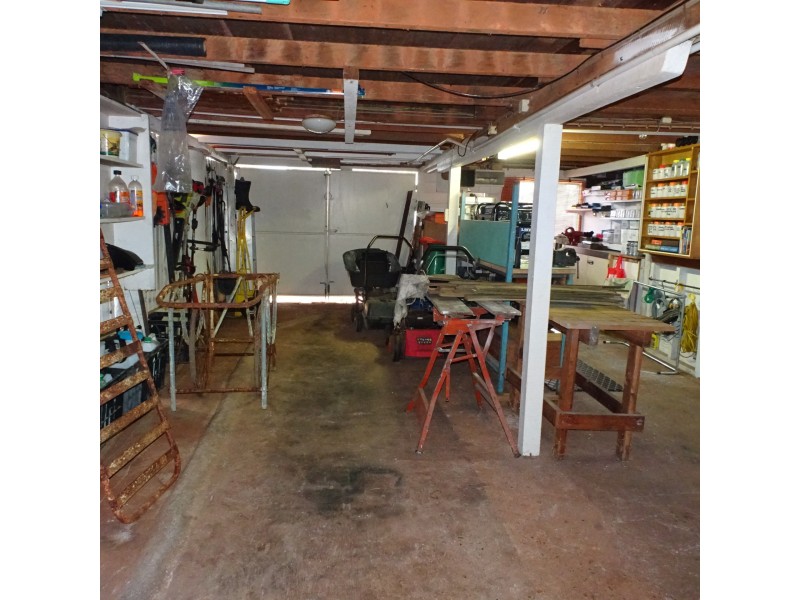 37 NELSON STREET, Childers QLD 4660