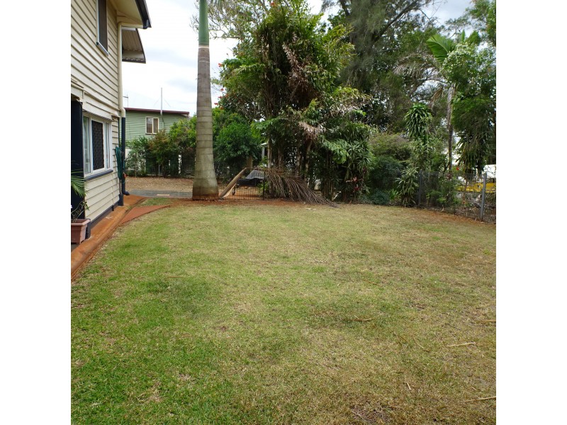 37 NELSON STREET, Childers QLD 4660